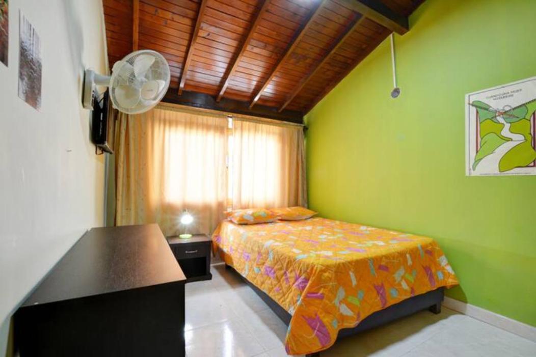 International House Co-Living Hostel Medellin Bagian luar foto