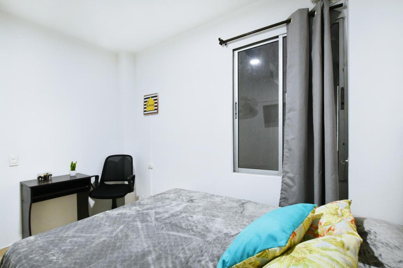 International House Co-Living Hostel Medellin Bagian luar foto