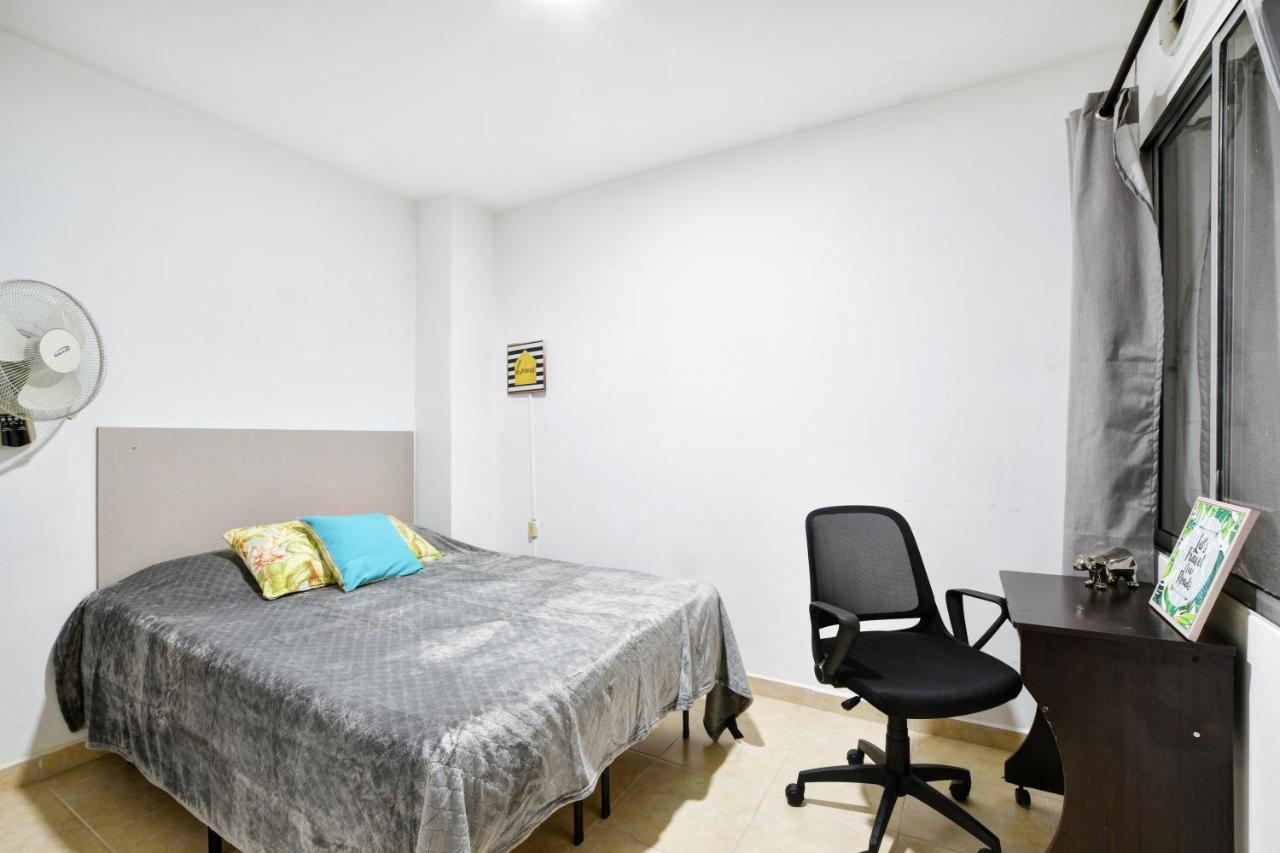 International House Co-Living Hostel Medellin Bagian luar foto